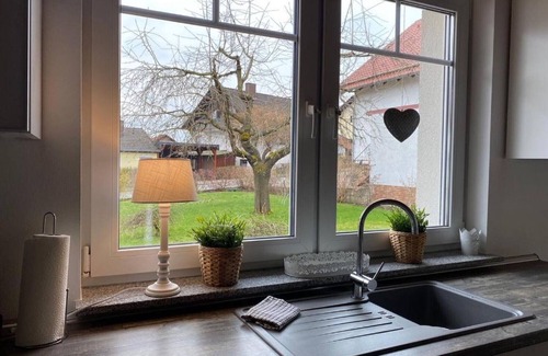 Naumburg Maison | Holiday Home 'Marlen' with Private Terrace, Private Garden and Wi-Fi