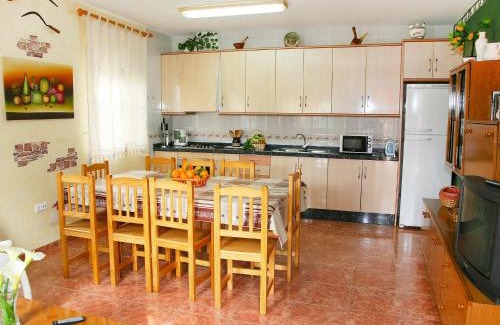 El Ligallo del Ganguil Maison | Holiday Home Masia del Mosso by Interhome