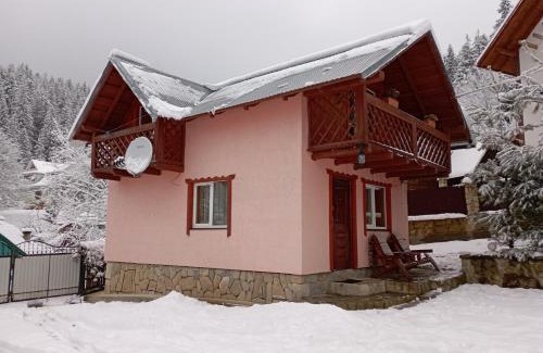 Yaremche Maison | Holiday Home Melodiya Karpat