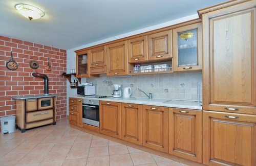 Rojnici Maison | Villa avec air conditionné et une piscine extérieure