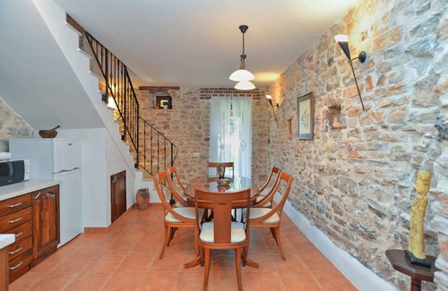 Rojnici Maison | Villa avec air conditionné et une piscine extérieure
