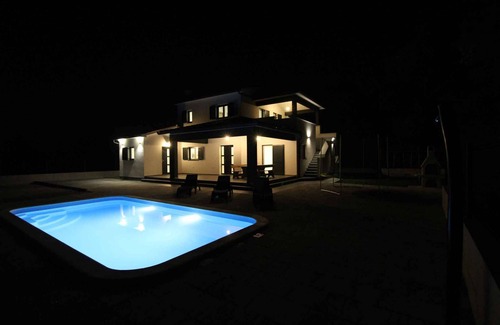 Marceljani Maison | Maison de vacances avec piscine et climatisation
