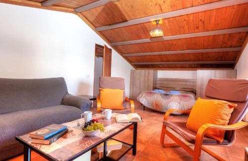 Can Carbonell Maison | Holiday Home Montverde by Interhome