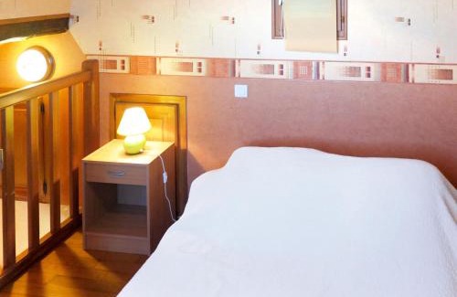 Felzins Maison | Holiday Home Mouty by Interhome