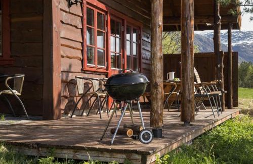 Gaular Maison | Holiday Home Myravatnet by Interhome