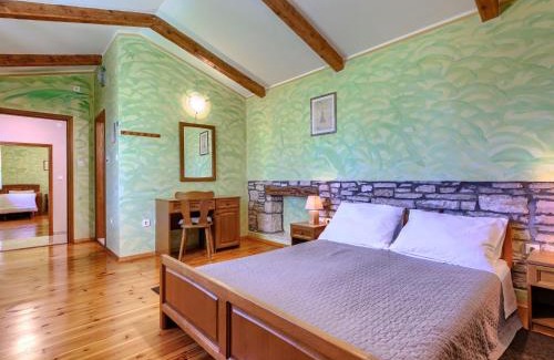 Heki Maison | Holiday Home Narcis by Interhome