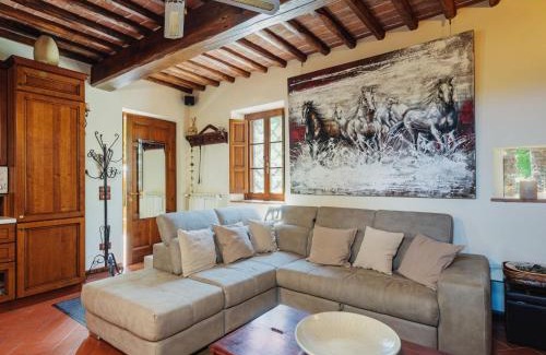 Castelvecchio Maison | Holiday Home Narciso by Interhome