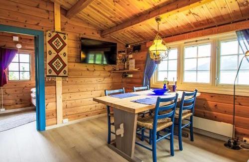 Balestrand Maison | Holiday Home Naustvollen by Interhome
