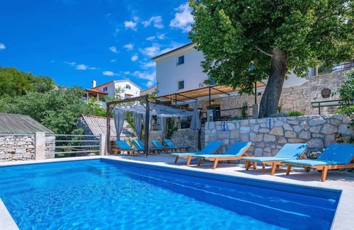 Zagore Villa | Villa Eugenia avec piscine