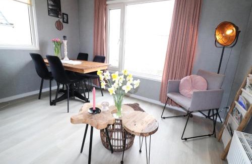 Tjerkgaast Maison | Holiday Home near IJsselmeer Lake