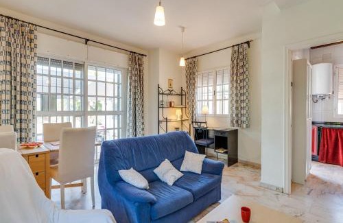 Valencina de la Concepcion Maison | Holiday Home near Sevilla with Pool