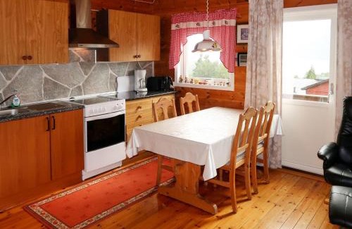 Hyllestad Maison | Holiday Home Oasen by Interhome