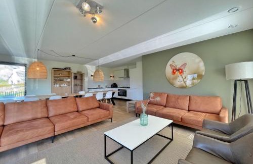 Tholen Maison | Holiday Home Oesterdam Resort-1 by Interhome
