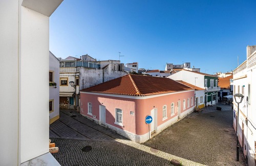 Baiona Maison | Maison de vacances 'Olinda House' avec terrasse privée et climatisation.