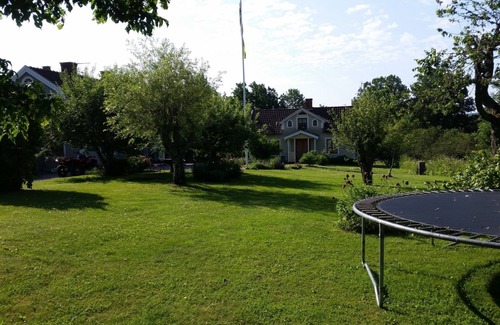 Osterbymo Maison | Holiday home on Lake Östra Lägern with private rowing boat
