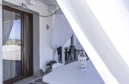 Sant'Anna Arresi Maison | Maison de vacances 'Prima Luce' avec terrasse et Wi-Fi