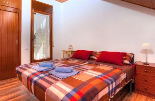 Puigventos Maison | Holiday Home Paradis by Interhome