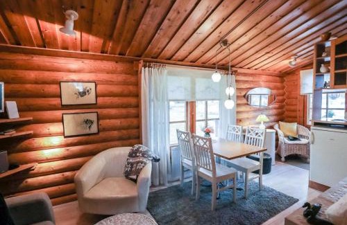 Maaninka Maison | Holiday Home Piharanta by Interhome