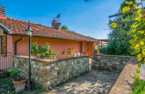 Pieve a Presciano Maison | Holiday Home Posticcia Vecchia by Interhome