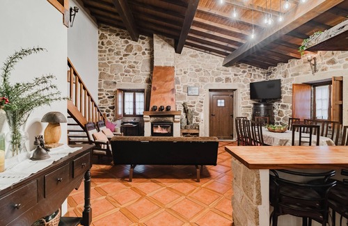 Montalegre Maison | Maison de vacances 'Casa Com 4 Quartos' avec terrasse partagée, balcon et Wi-Fi