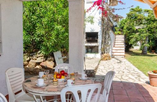 Calonge Maison | Holiday Home Puig Dels Daus by Interhome