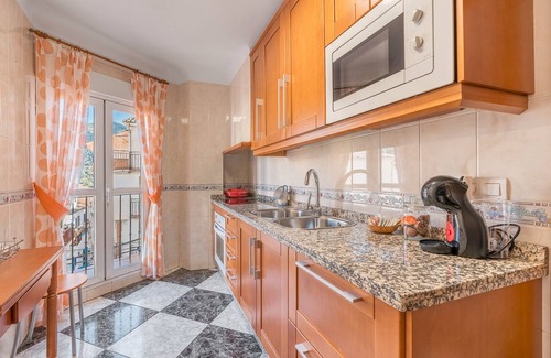 Guejar Sierra Maison | Holiday Home 'Ramirez' with Mountain View, Private Terrace and Air Conditioning