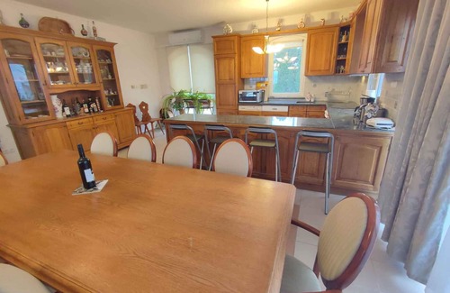 Balatonboglar Maison | Holiday home right on the bank with a view