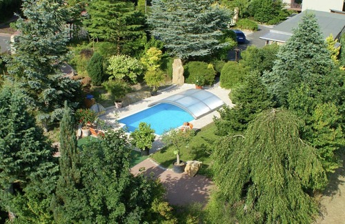 Mittelndorf Maison | Maison de vacances confortable avec piscine à Sebnitz