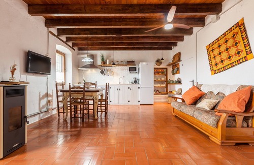 Castellet i la Gornal Maison | Maison de vacances 'Romegosa Benestar' avec vue sur les montagnes, Wi-Fi et climatisation