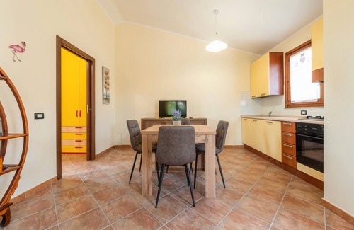 Sant'Anna Arresi Maison | Holiday Home 'Stellina' with Private Garden and Air Conditioning
