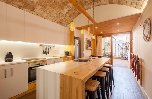 Arenys de Mar Maison | Maison de vacances 'Sant Rafel House' avec terrasse privée et Wi-Fi
