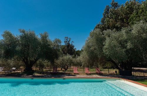 Le Soler Maison | Holiday Home 'Sardane' with Mountain View, Shared Pool and Shared Terrace