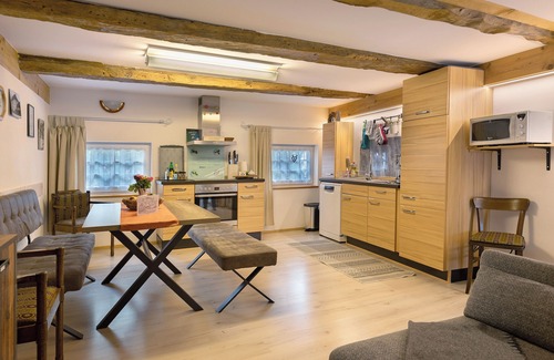 Stuehlingen Maison | Holiday Home 'Schwarzwald - Ferienhaus Luisa' with Private Garden and Wi-Fi