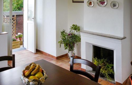 Conio Maison | Holiday Home Serena - COX100 by Interhome