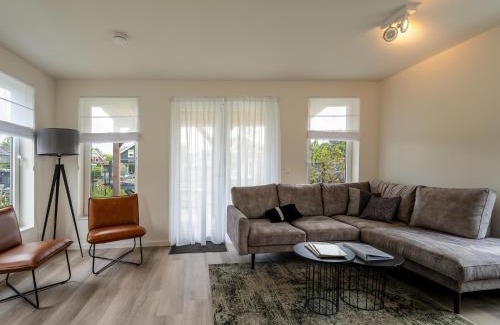 Municipality of Nissewaard Maison | Holiday Home Simonshaven near Lake Beach