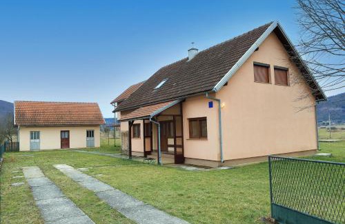 Otocac Maison | Holiday Home Sinac 2
