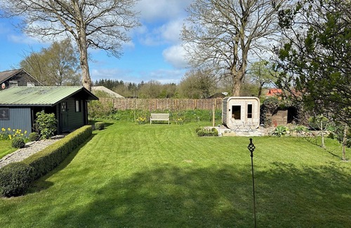 Suderstapel Maison | Maison de vacances 'Ferienhaus Tade Bo' avec terrasse privée, jardin privé et Wi-Fi