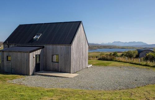 Roskhill Maison | Holiday Home Taigh Uilleim by Interhome