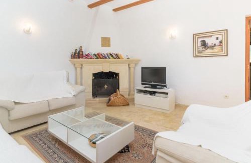 Urbanizacion La Mandarina Maison | Holiday Home Tesoro Park by Interhome