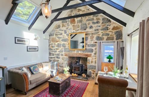 Struan Maison | Holiday Home The Cottage by Interhome