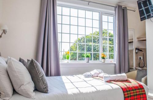 Beinn Orasaigh Maison | Holiday Home The Croft House Portree by Interhome