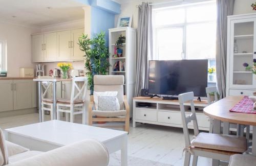 Beinn Orasaigh Maison | Holiday Home The Croft House Portree by Interhome