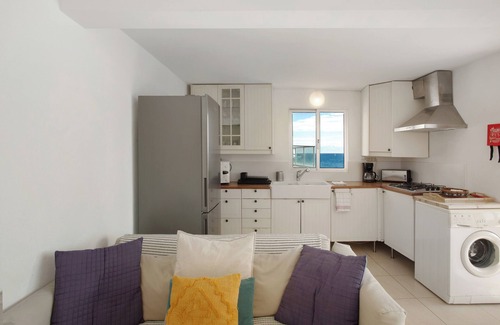 Jardim do Mar Maison | Maison de vacances 'The Yellow House' avec vue sur la mer, balcon et Wi-Fi