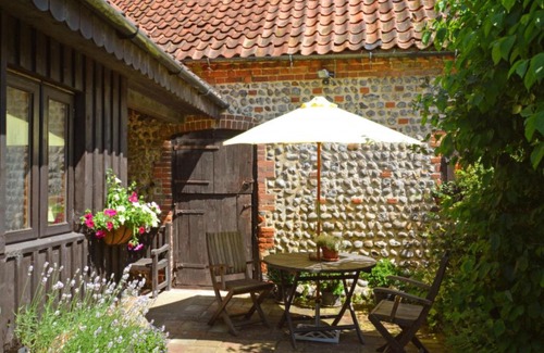 Aldborough Maison | Holiday Home The Roost