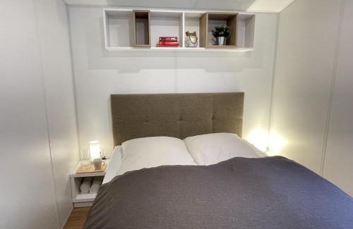 Riedenburg Maison | Holiday Home Tiny Haus Carolin by Interhome