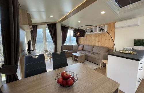 Riedenburg Maison | Holiday Home Tiny Haus Donaublick by Interhome