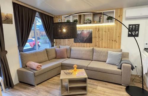 Riedenburg Maison | Holiday Home Tiny Haus Franzl by Interhome