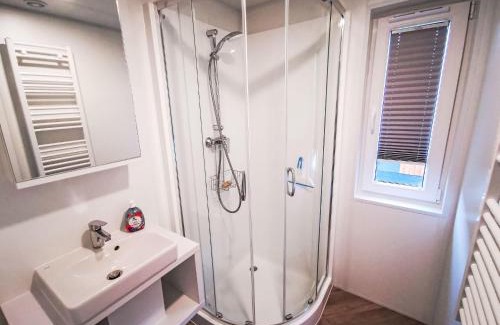 Riedenburg Maison | Holiday Home Tiny Haus Christas Angler-Oase by Interhome