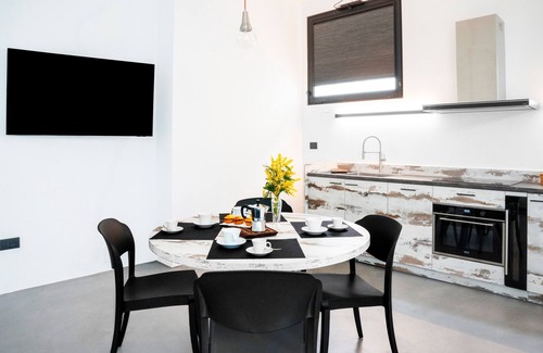 Melendugno Appartement | Maison de vacances 'Tre' avec terrasse partagée, Wi-Fi et climatisation
