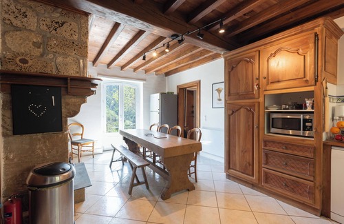 Aydius Maison | Maison de vacances 'Ty Sioul - Vue Montagne' avec vue sur la montagne, terrasse privée et Wi-Fi